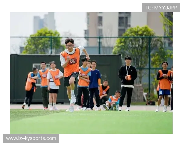 专家呼吁为青少年运动员制定更科学的训练周期,专家们建议青少年多锻炼来改善他们的睡眠 专家呼吁为青少年运动员制定更科学的训练周期,专家们建议青少年多锻炼来改善他们的睡眠